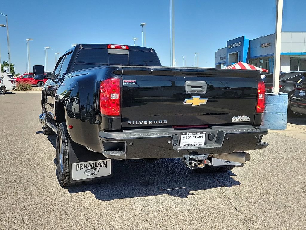 Used 2018 Chevrolet Silverado 3500 High Country w/ Duramax Plus Package AWD/4WD image 8