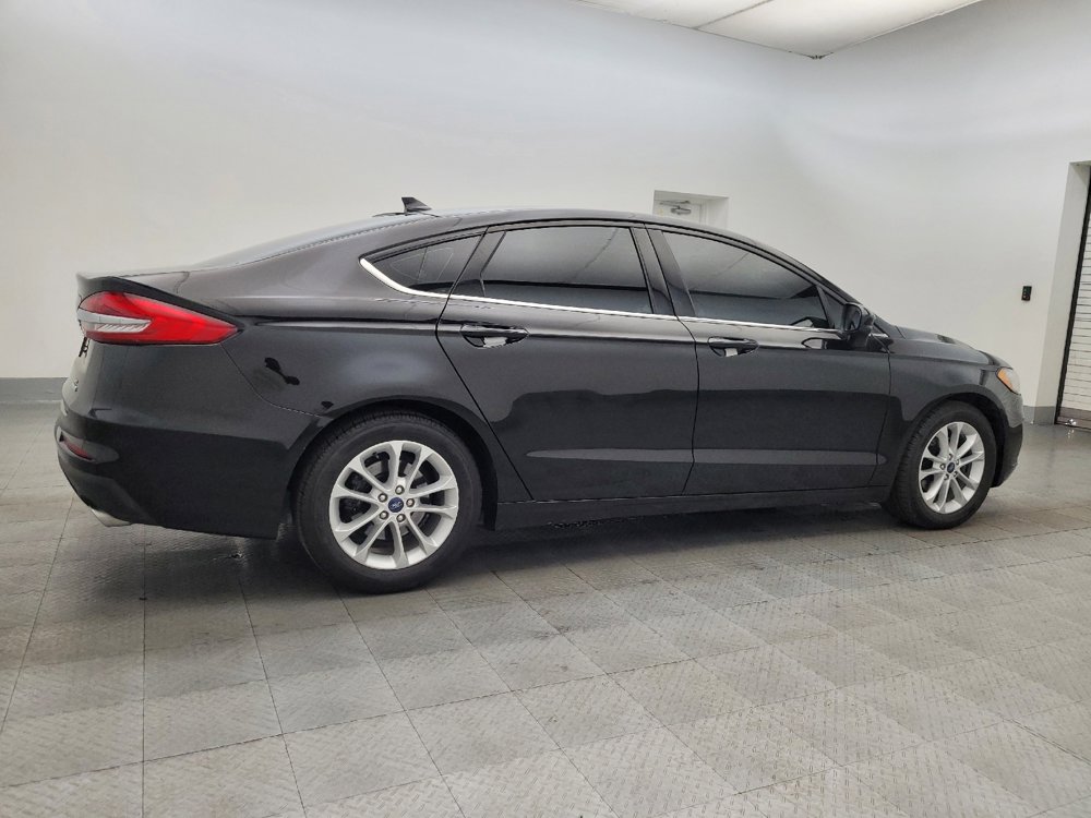 Used 2020 Ford Fusion SE image 10