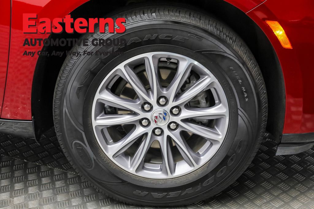 Used 2024 Buick Enclave Premium image 30