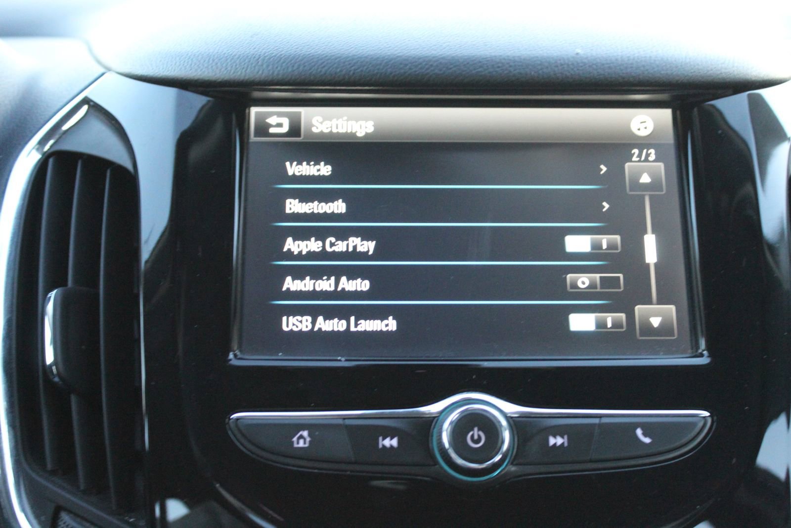 Used 2017 Chevrolet Cruze Premier image 33