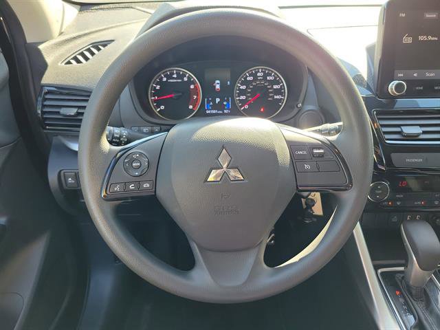 Used 2022 Mitsubishi Eclipse Cross LE image 40