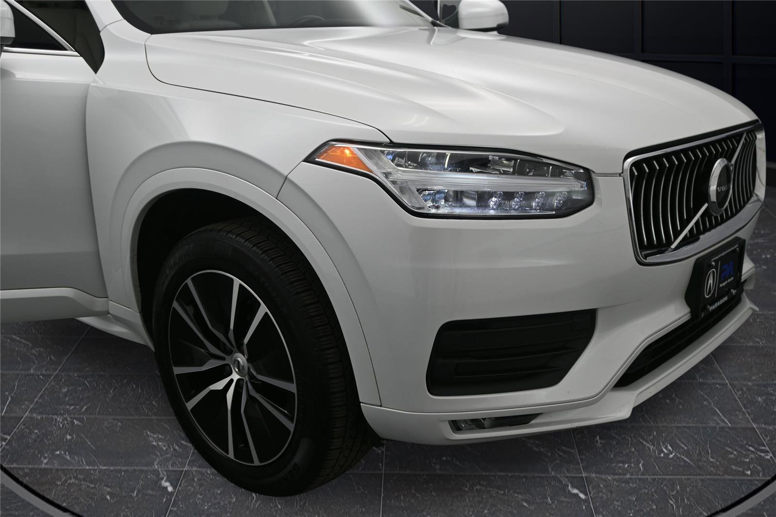 Used 2020 Volvo XC90 T6 Momentum AWD/4WD image 17