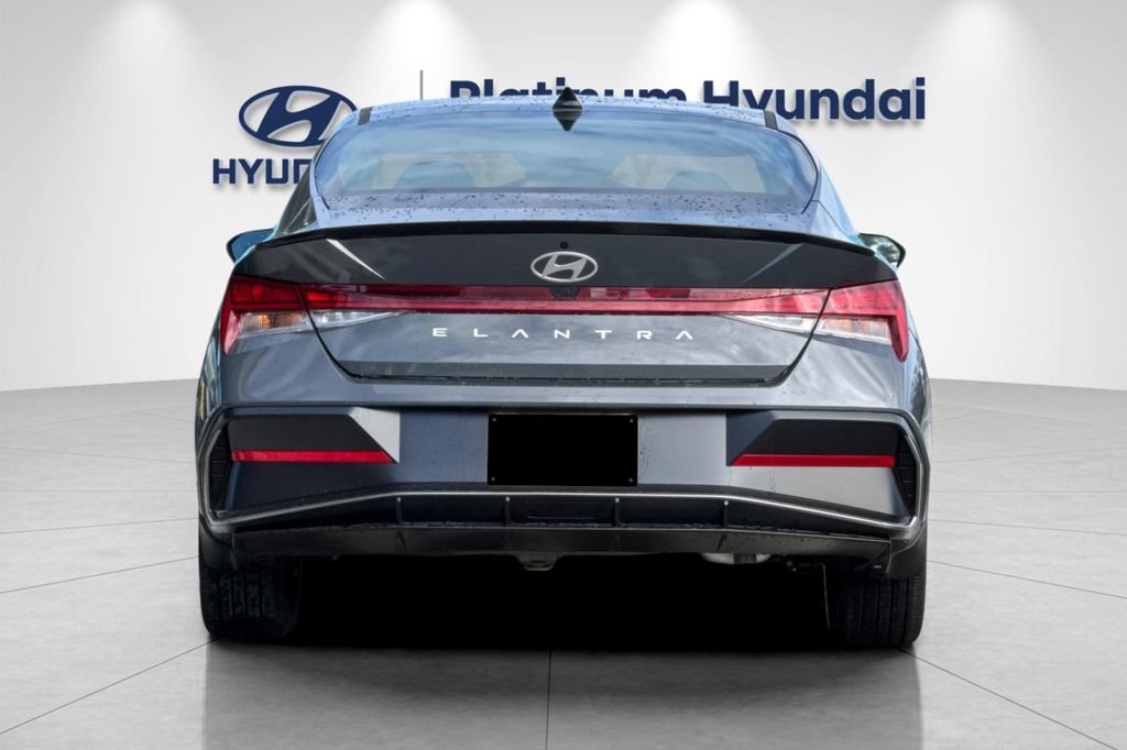 New 2026 Hyundai Elantra SEL Sport Premium w/ Cargo Package FWD image 5