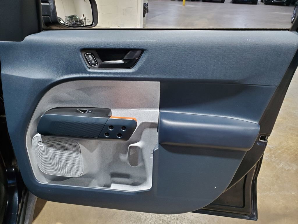 Used 2023 Ford Maverick XLT w/ XLT Luxury Package image 16