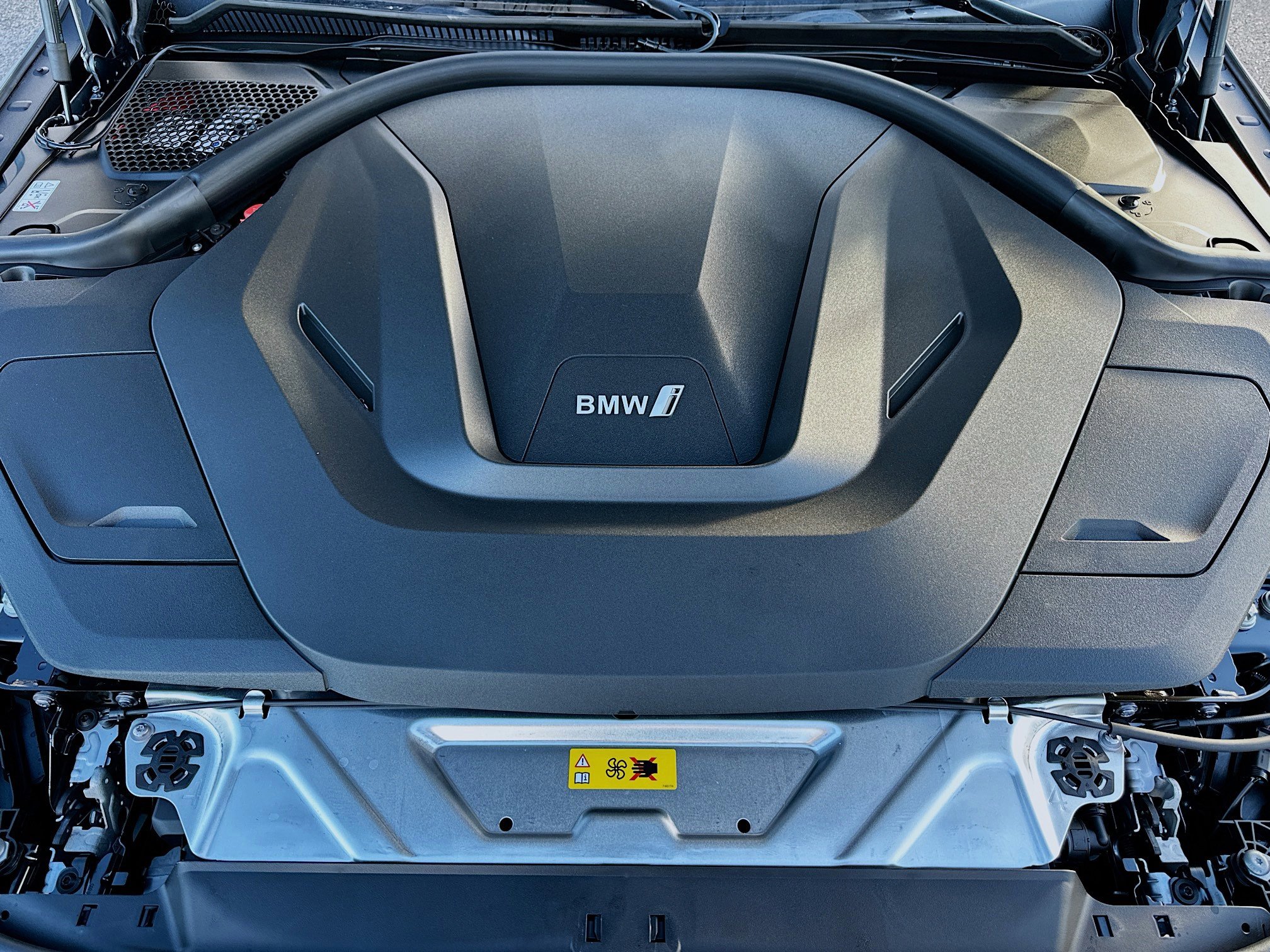 New 2026 BMW i4 eDrive40 w/ Parking Assistance Package image 25