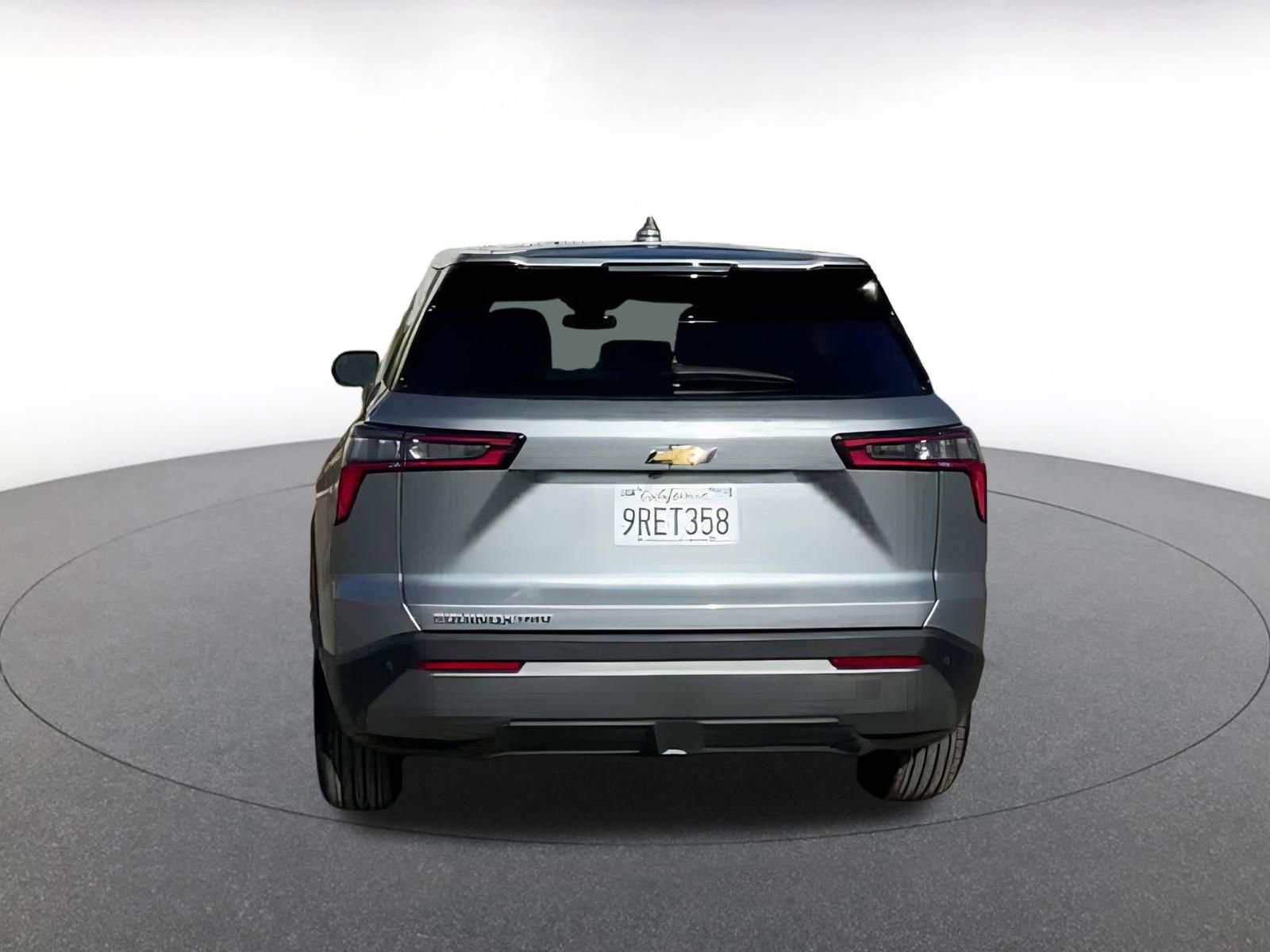 Used 2025 Chevrolet Equinox LT image 9