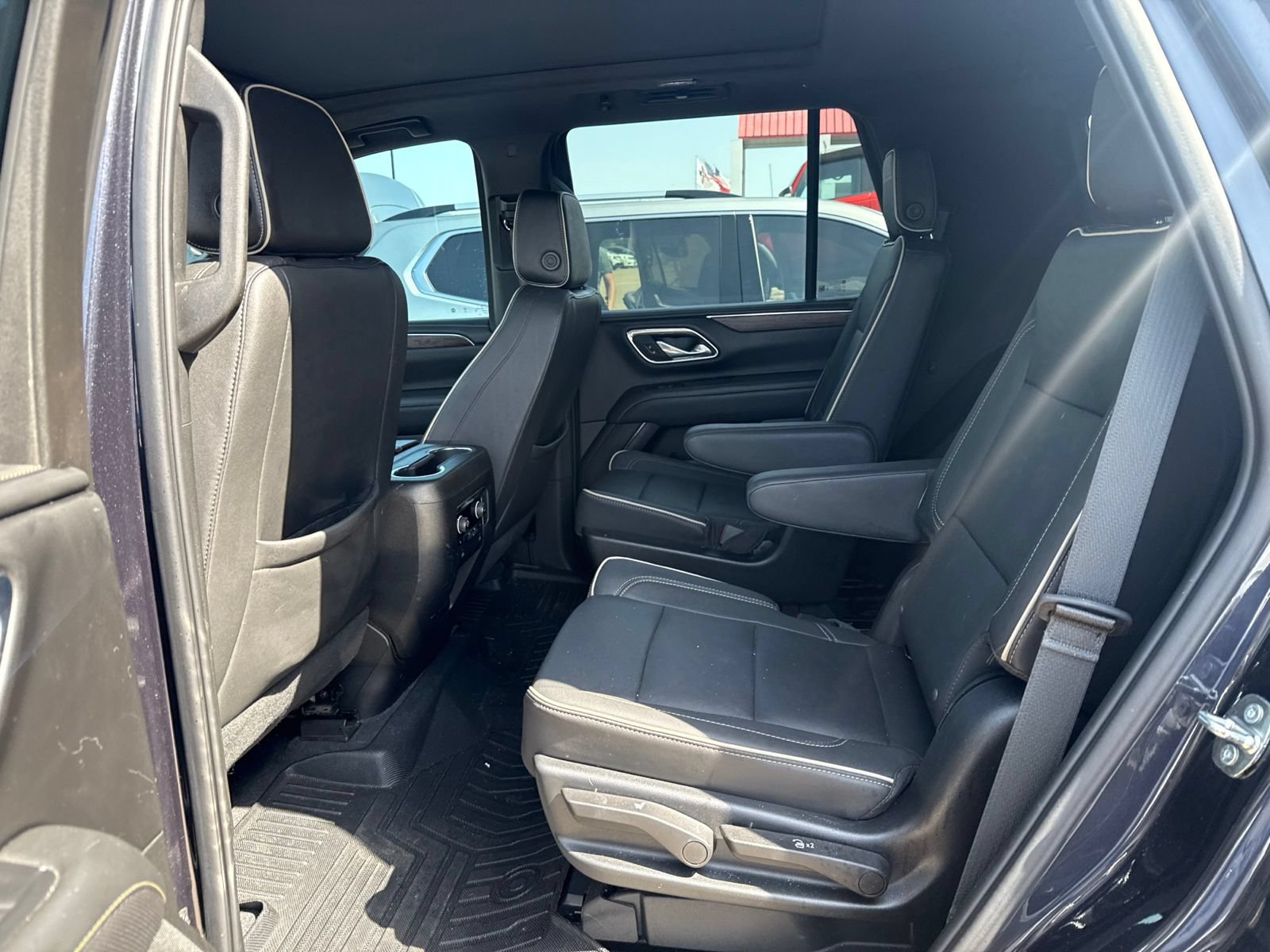Used 2023 Chevrolet Tahoe Premier w/ Max Trailering Package AWD/4WD image 10