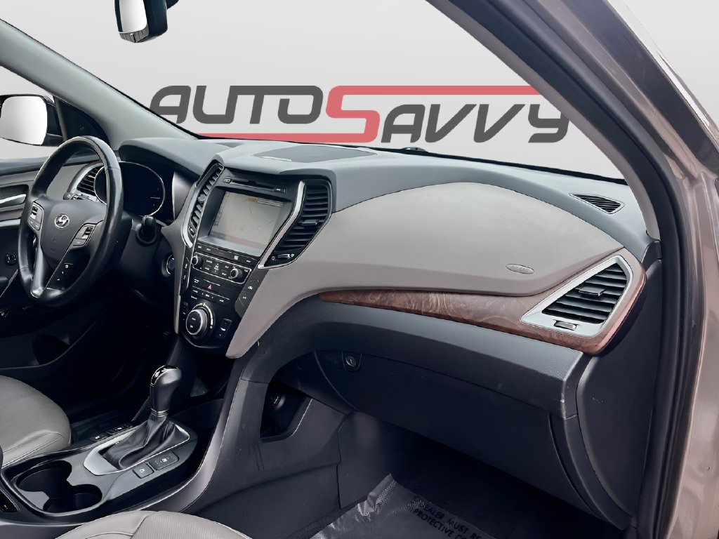 Used 2018 Hyundai Santa Fe Sport AWD/4WD image 30