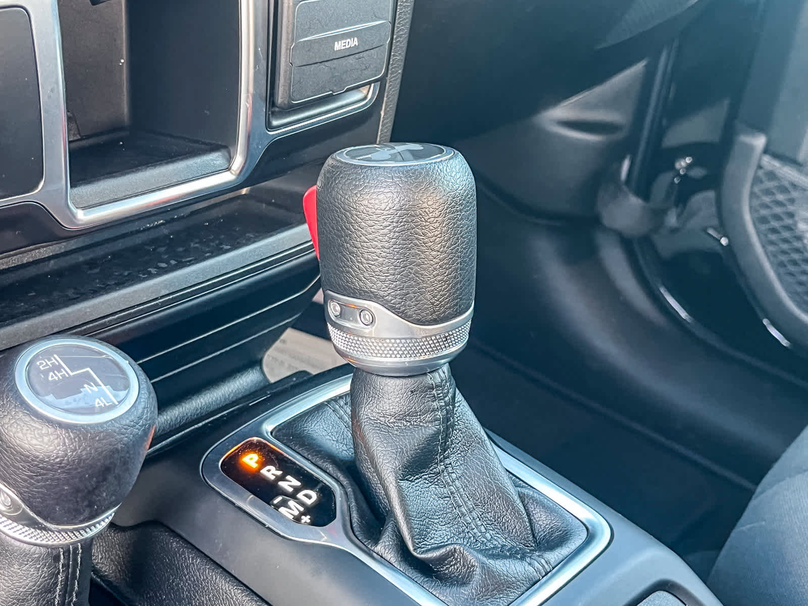 Used 2022 Jeep Wrangler Unlimited Sport image 18