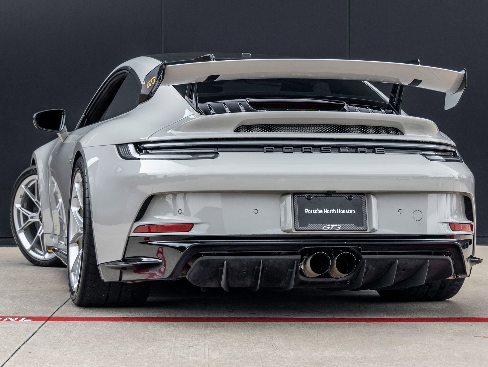 Certified 2022 Porsche 911 GT3 RWD image 3