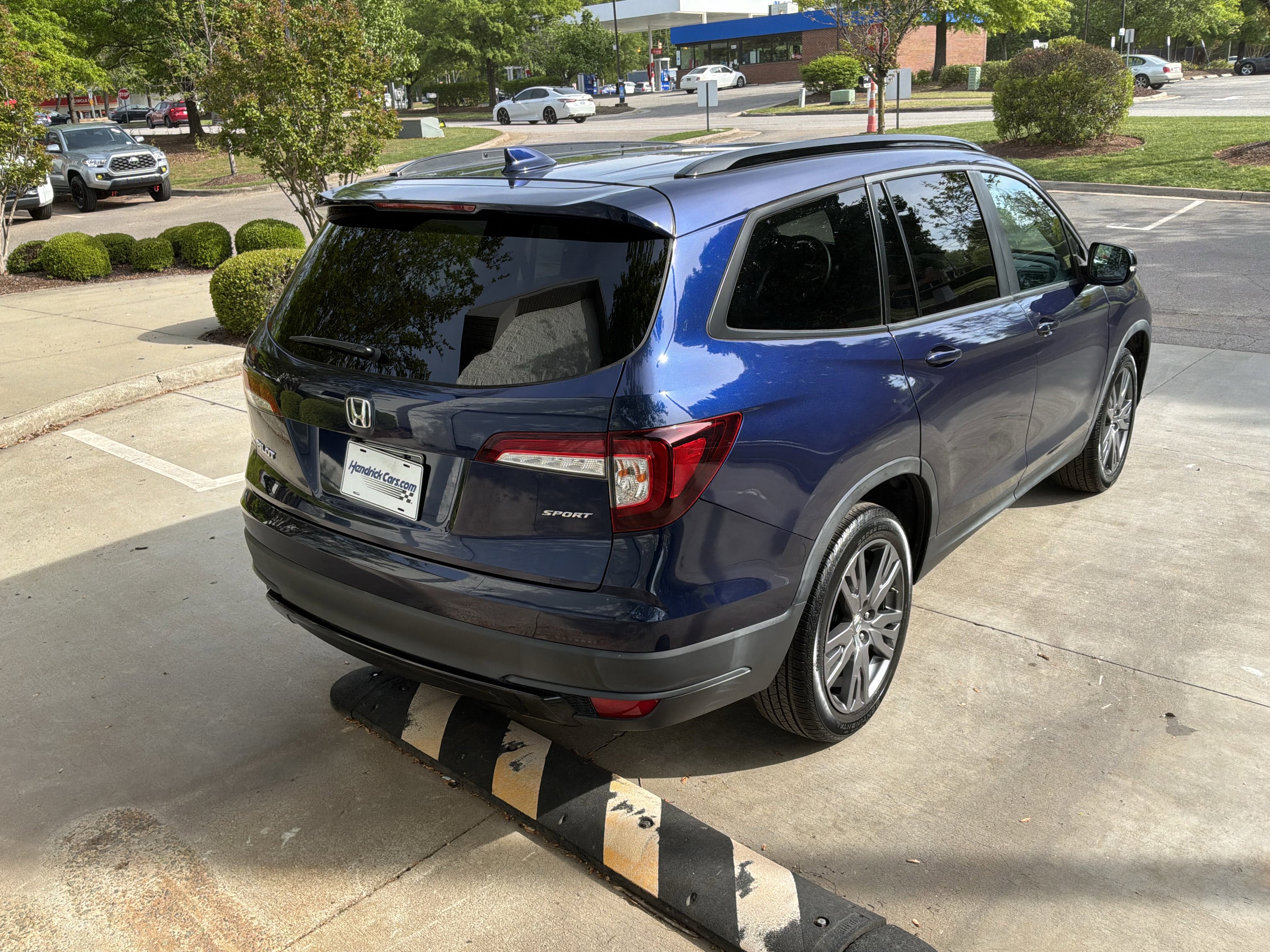 Used 2022 Honda Pilot Sport image 10