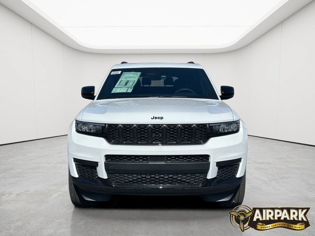 New 2025 Jeep Grand Cherokee L Altitude AWD/4WD image 5