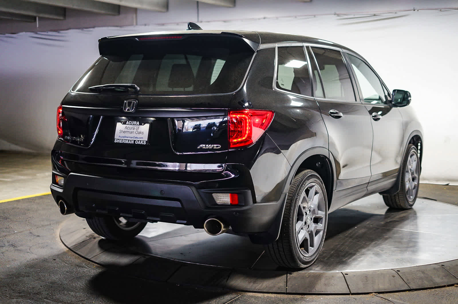 Used 2023 Honda Passport EX-L image 7