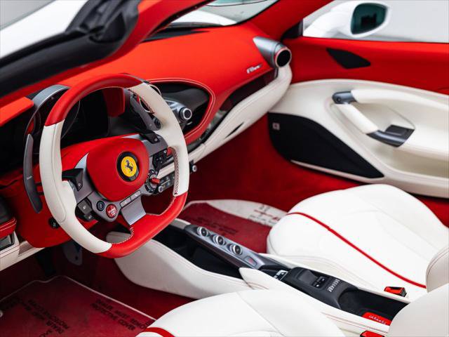Used 2022 Ferrari F8 Tributo RWD image 22