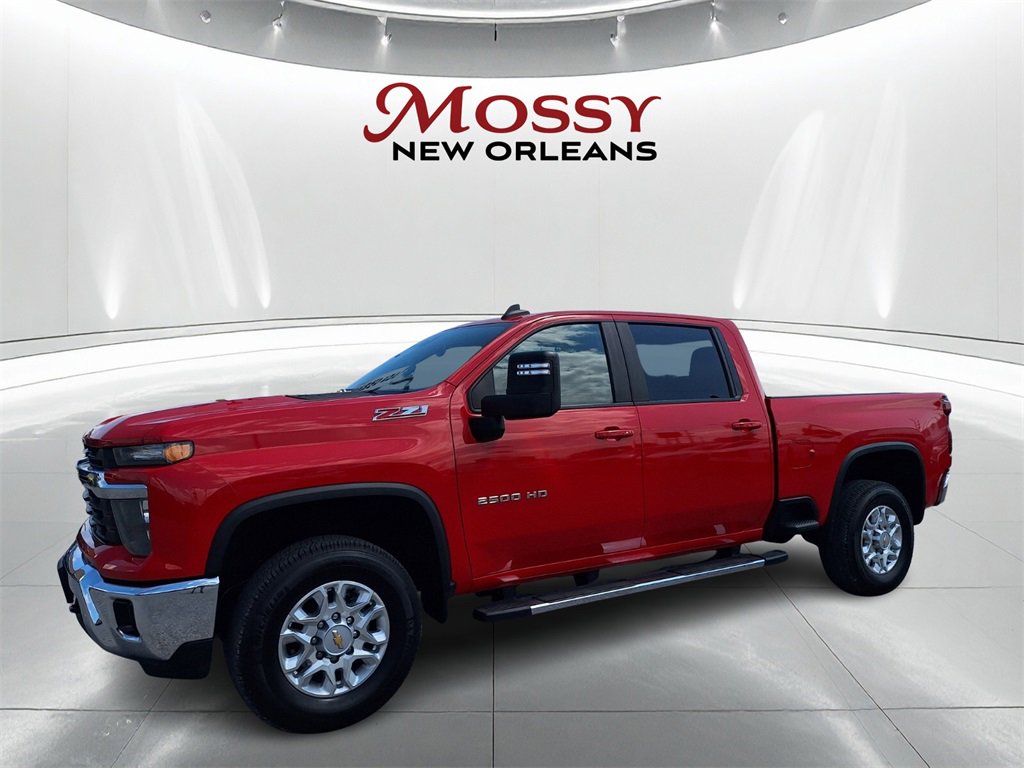 Used 2024 Chevrolet Silverado 2500 LT