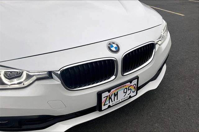 Used 2018 BMW 320i Sedan image 28