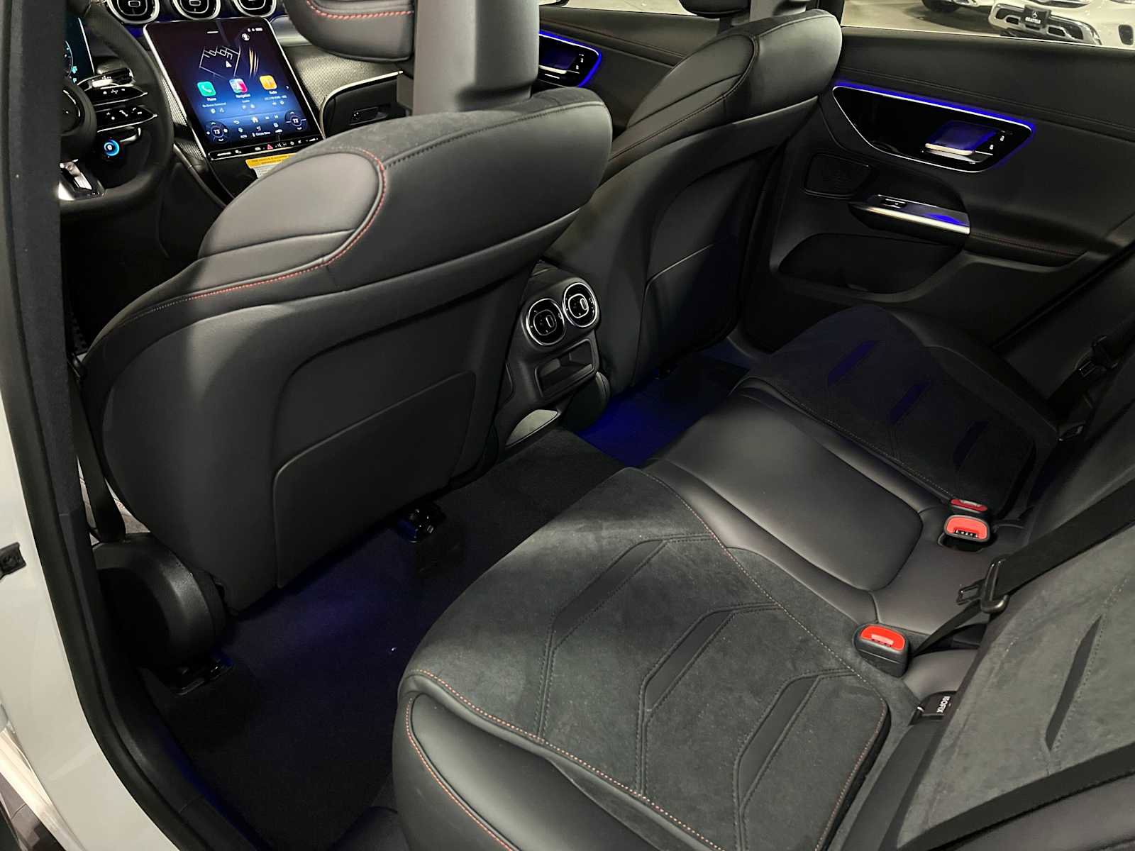 New 2026 Mercedes-Benz GLC 43 AMG 4MATIC image 19