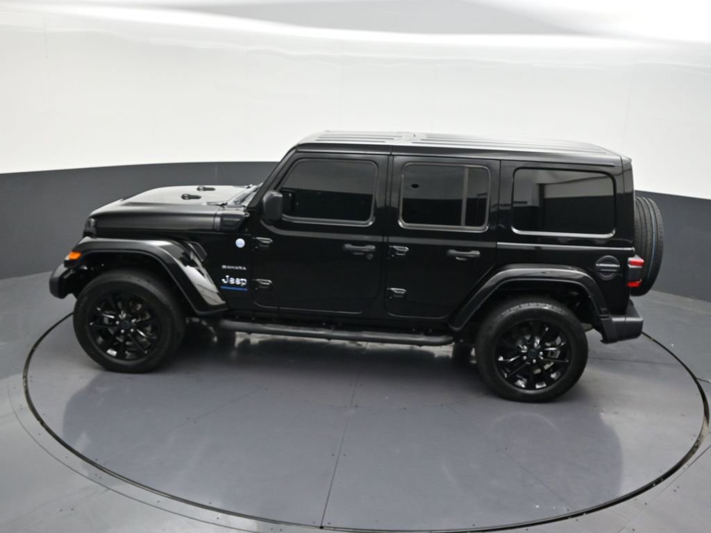 Used 2024 Jeep Wrangler Unlimited Sahara AWD/4WD image 20