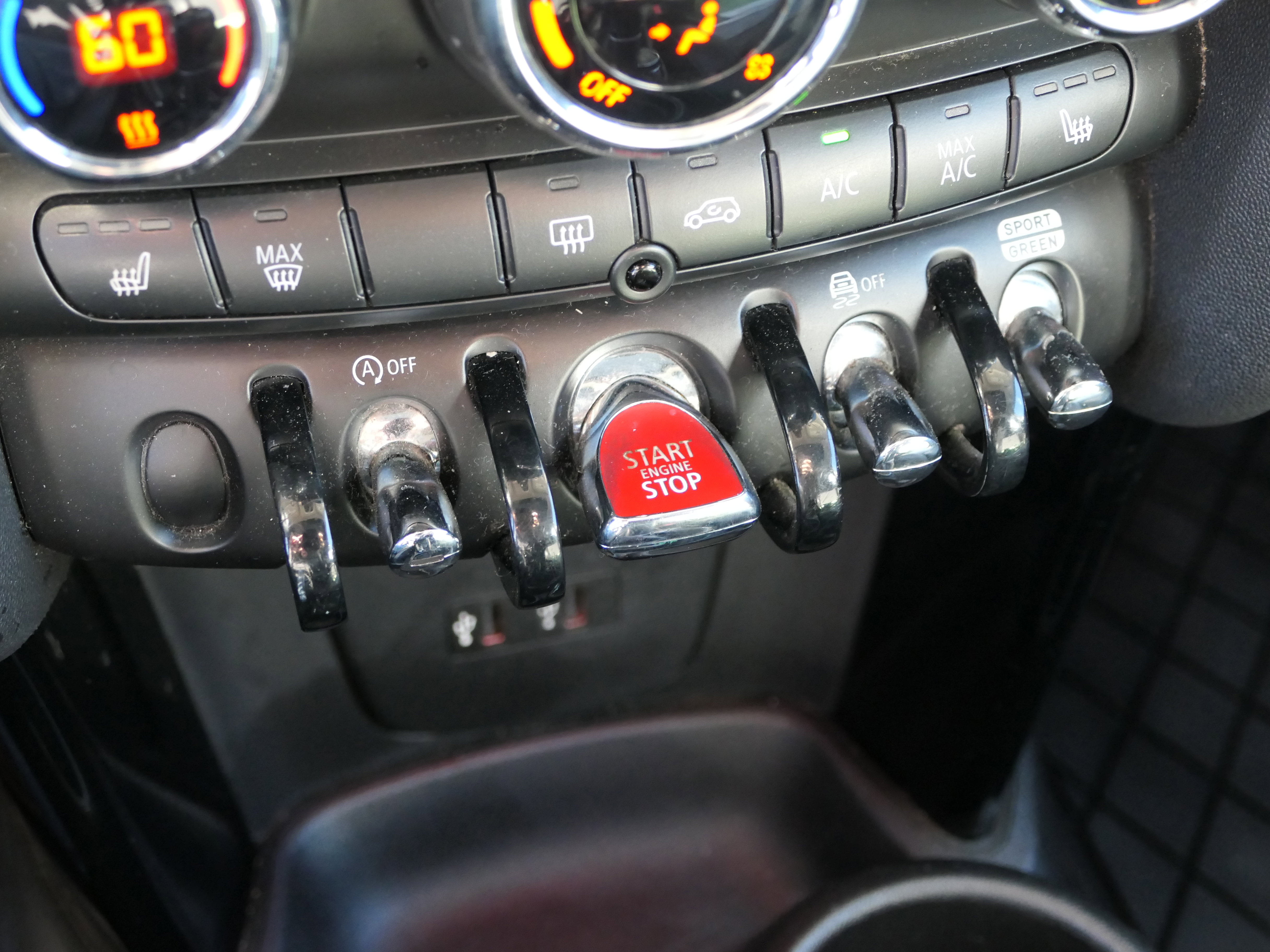 Used 2019 MINI Cooper S w/ Premium Package FWD image 20