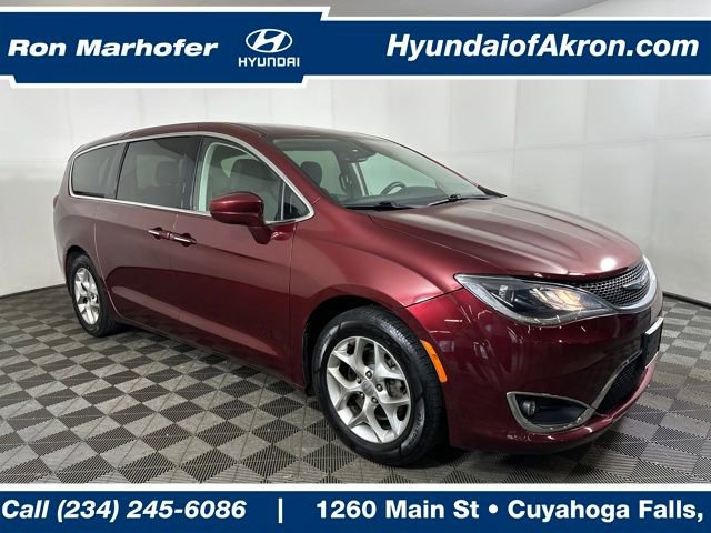 Used 2019 Chrysler Pacifica Touring Plus w/ Tire & Wheel Group 360° Tour