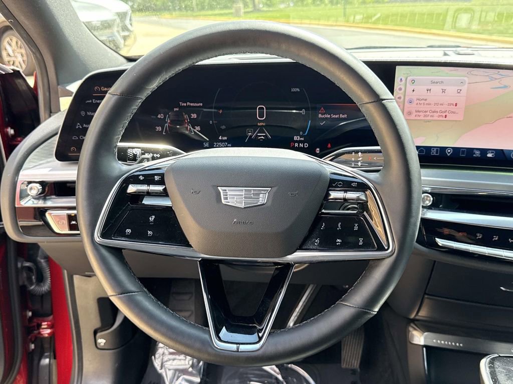 Used 2024 Cadillac Lyriq Luxury w/ LPO, Floor Liner Package AWD/4WD image 32