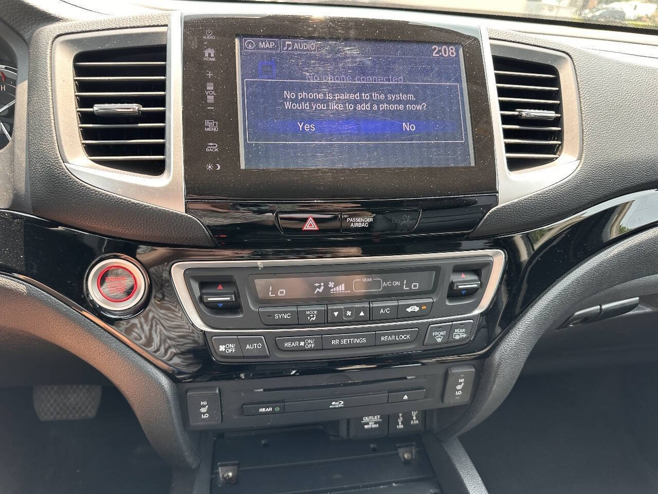 Used 2017 Honda Pilot Touring image 19