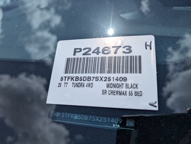 Used 2025 Toyota Tundra SR AWD/4WD image 33