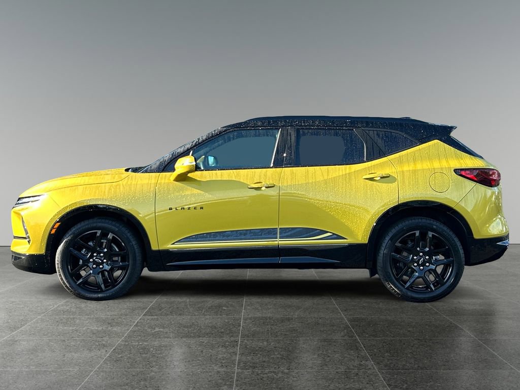 Used 2024 Chevrolet Blazer RS w/ Driver Confidence II Package AWD/4WD image 6