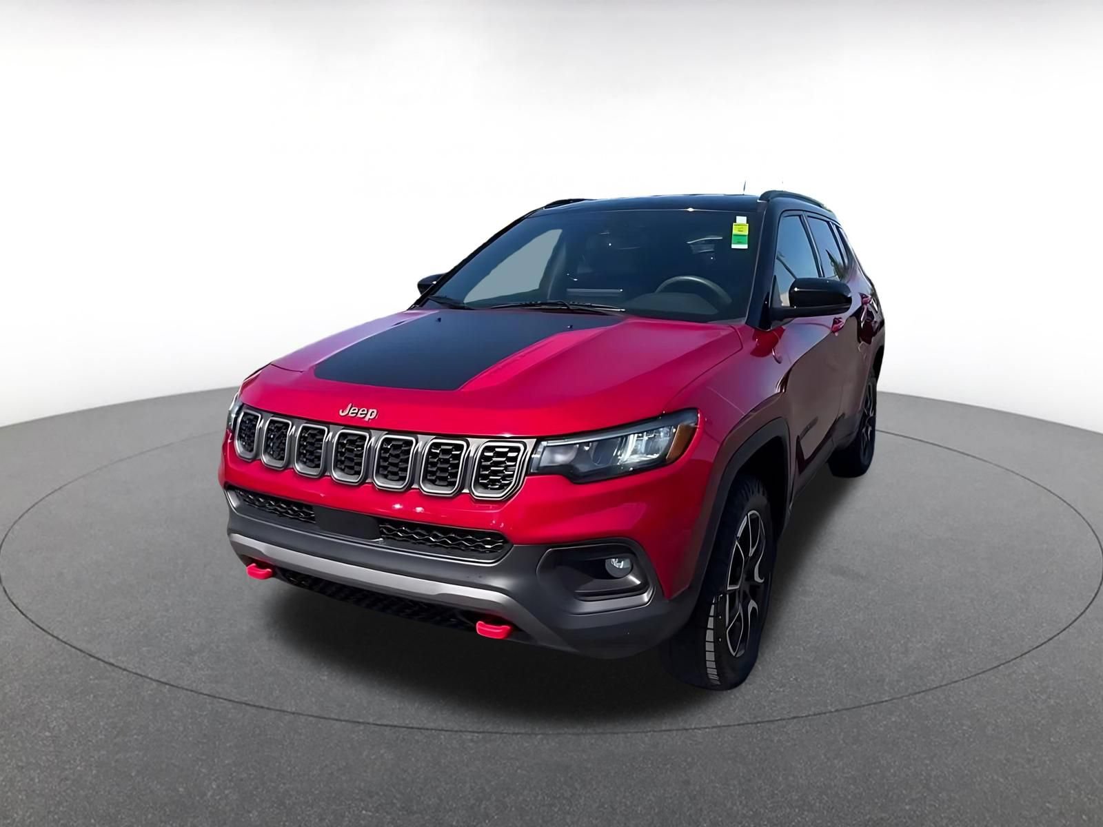 Used 2025 Jeep Compass Trailhawk AWD/4WD image 6