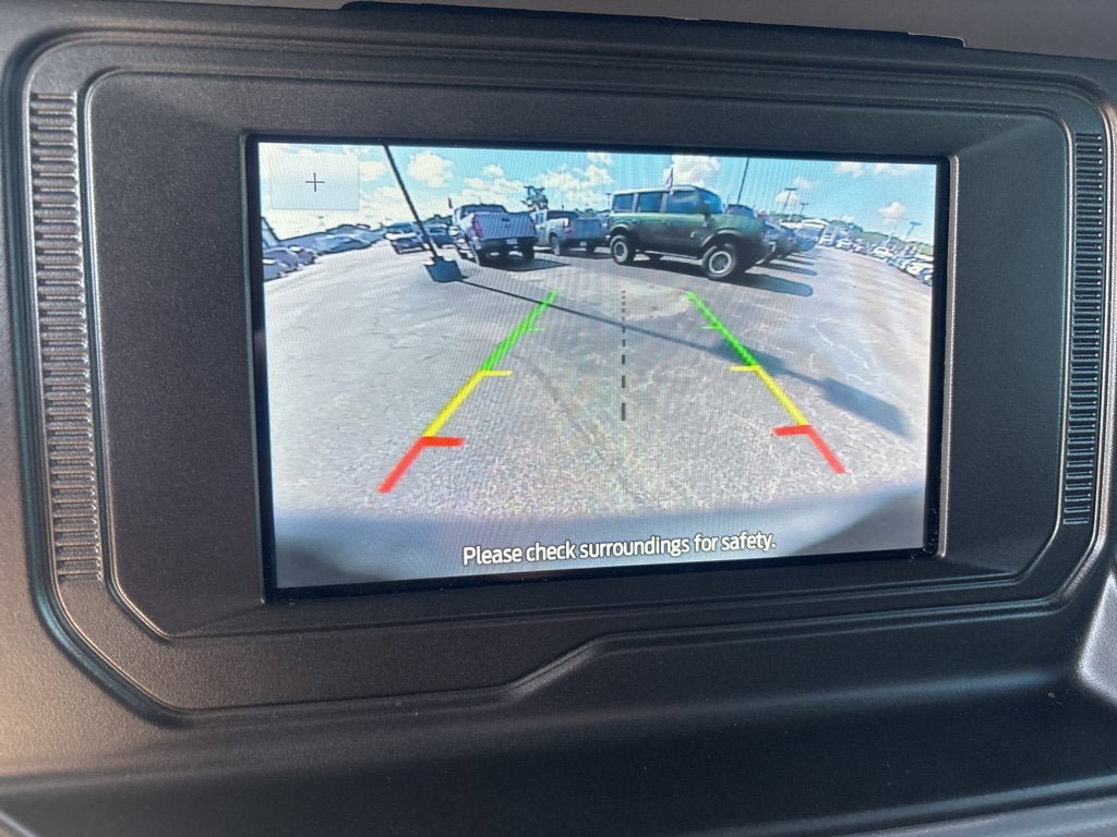 Certified 2023 Ford Bronco 4-Door AWD/4WD image 3