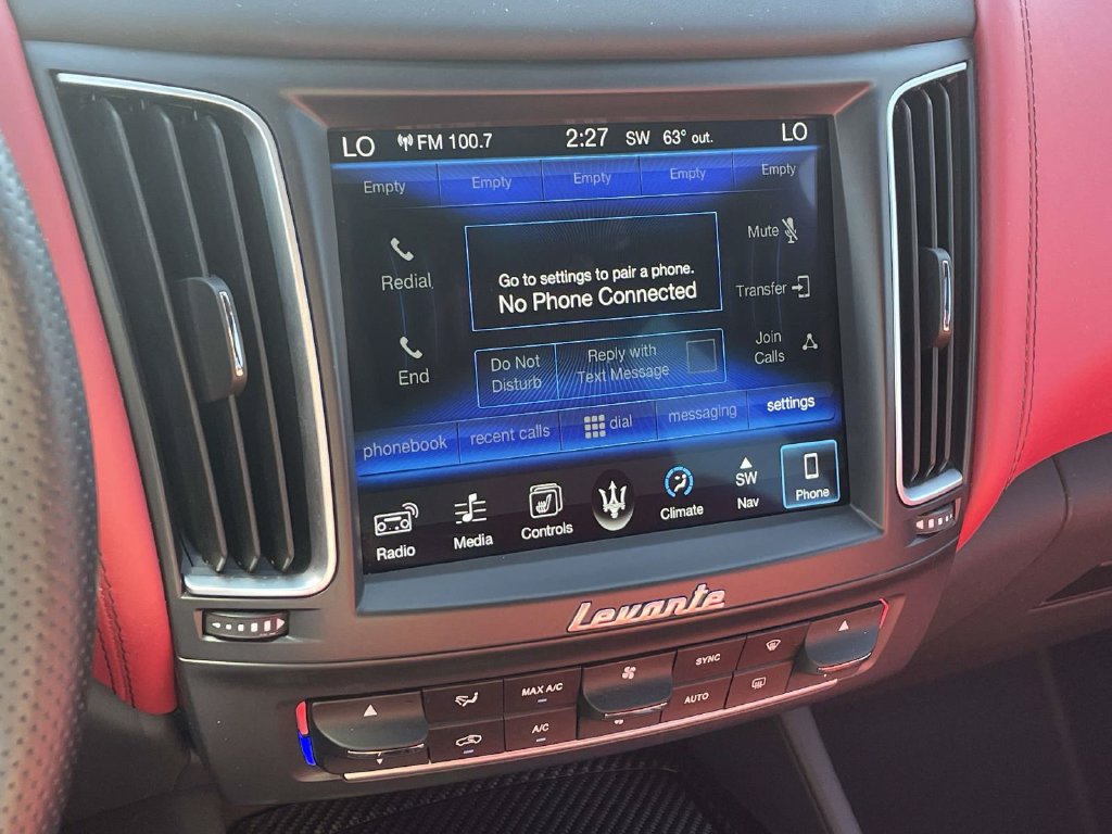 Used 2017 Maserati Levante w/ Sport Package AWD/4WD image 18