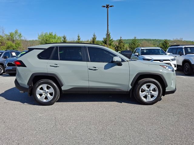 Certified 2020 Toyota RAV4 XLE w/ Convenience Package AWD/4WD image 7