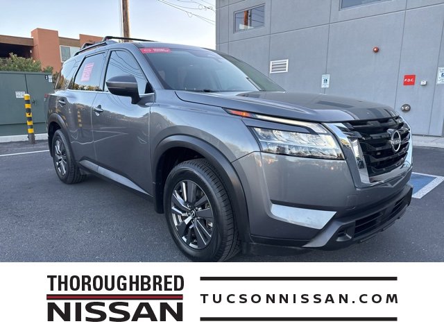 Certified 2022 Nissan Pathfinder SV image 1