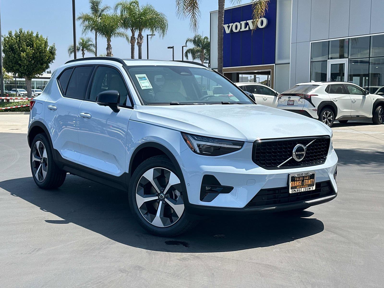 New 2026 Volvo XC40 B5 Plus w/ Protection Package Premier