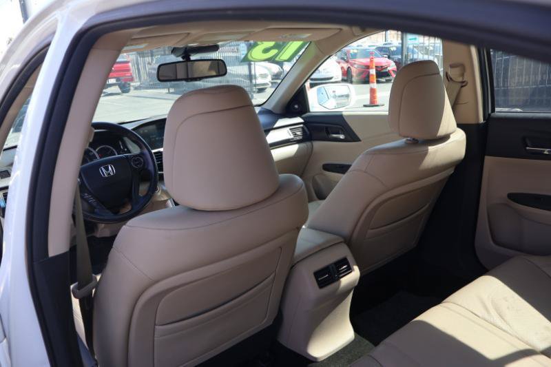 Used 2013 Honda Accord EX-L image 29