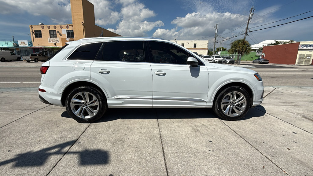 Used 2021 Audi Q7 3.0T Premium Plus AWD/4WD image 16