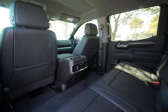 Used 2025 GMC Sierra 1500 SLT w/ SLT Premium Plus Package image 27