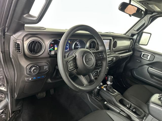 Used 2023 Jeep Wrangler Unlimited image 13