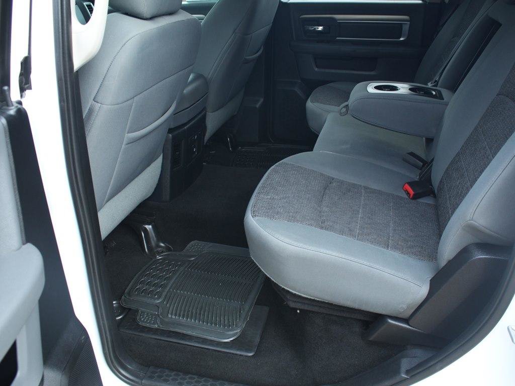 Used 2015 RAM 1500 Lone Star AWD/4WD image 18