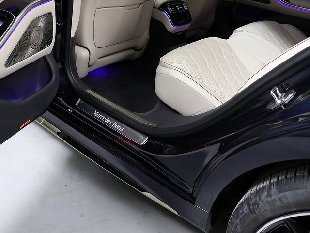 Certified 2024 Mercedes-Benz S 580 4MATIC Sedan w/ AMG Line image 31