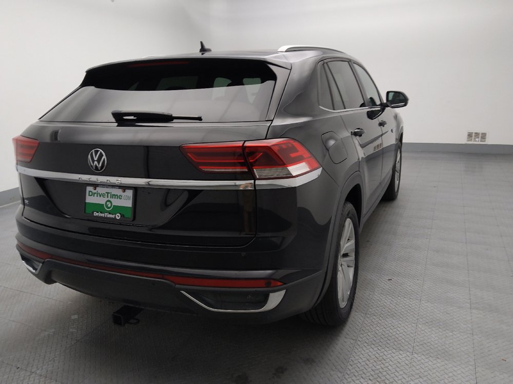 Used 2021 Volkswagen Atlas Cross Sport SE w/ Panoramic Sunroof Package FWD image 7