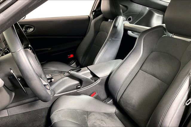 Used 2025 Nissan Z Performance w/ Floor Mat Package image 24