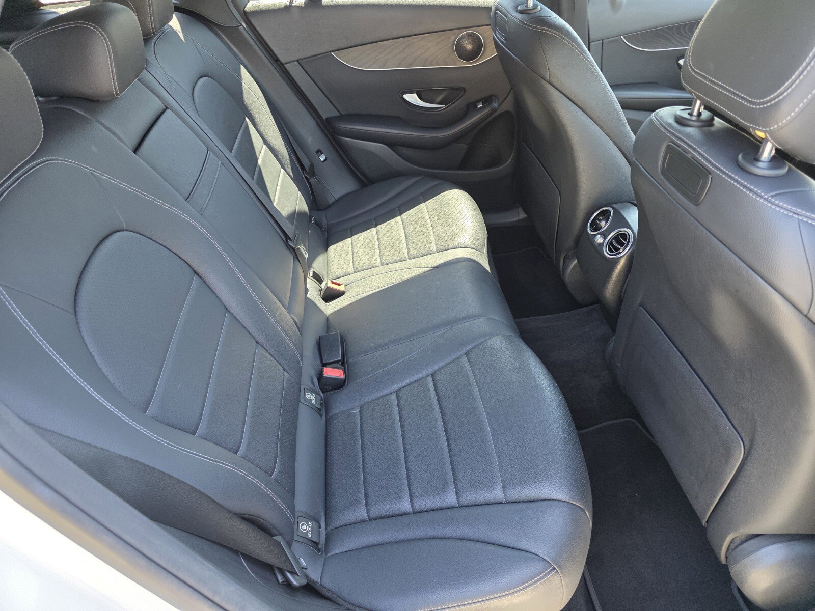 Used 2018 Mercedes-Benz GLC 300 image 5