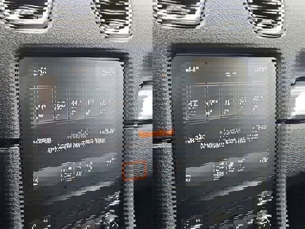 Certified 2024 Porsche 718 Boxster image 30