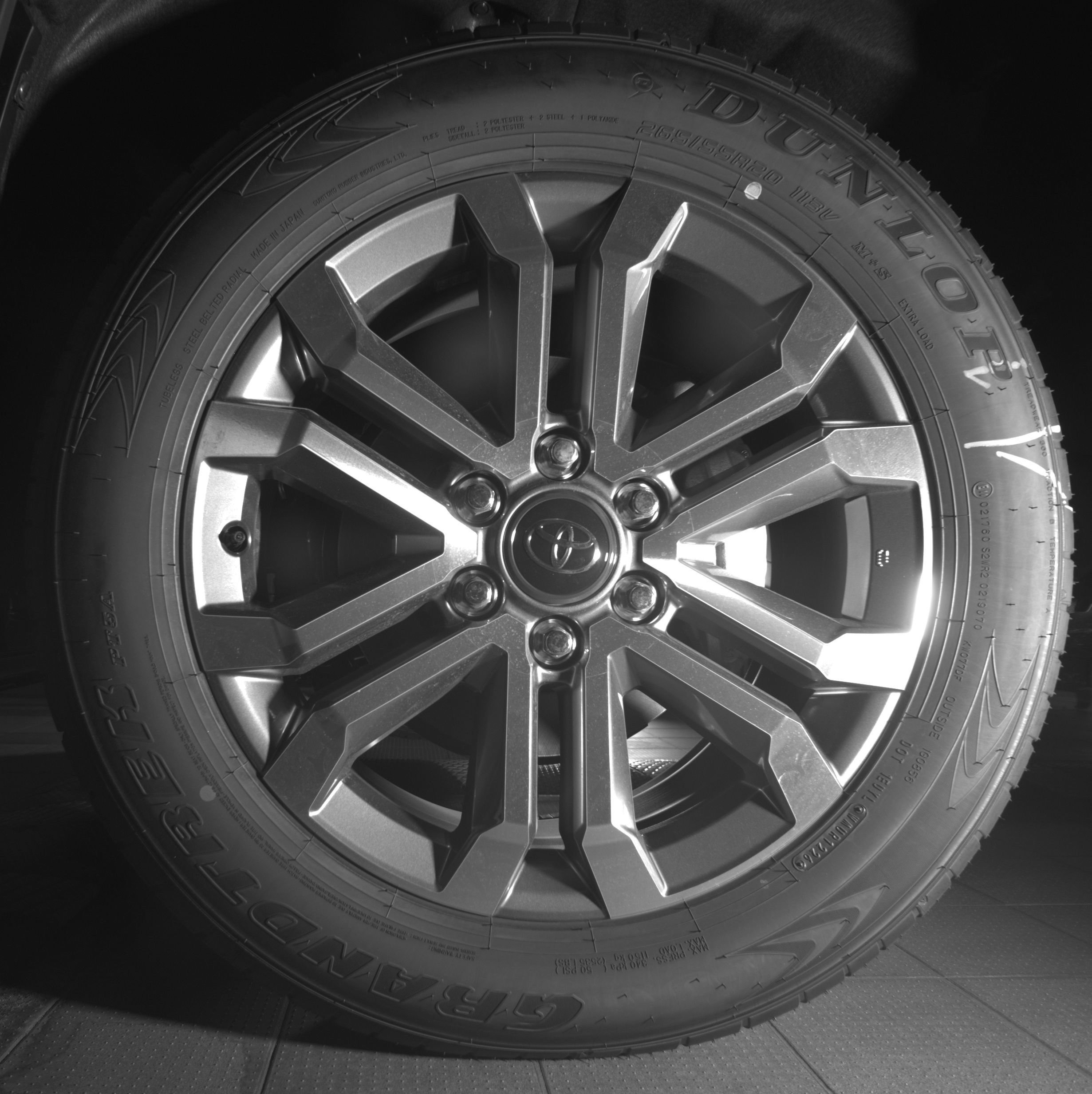 New 2026 Toyota 4Runner Limited AWD/4WD image 9