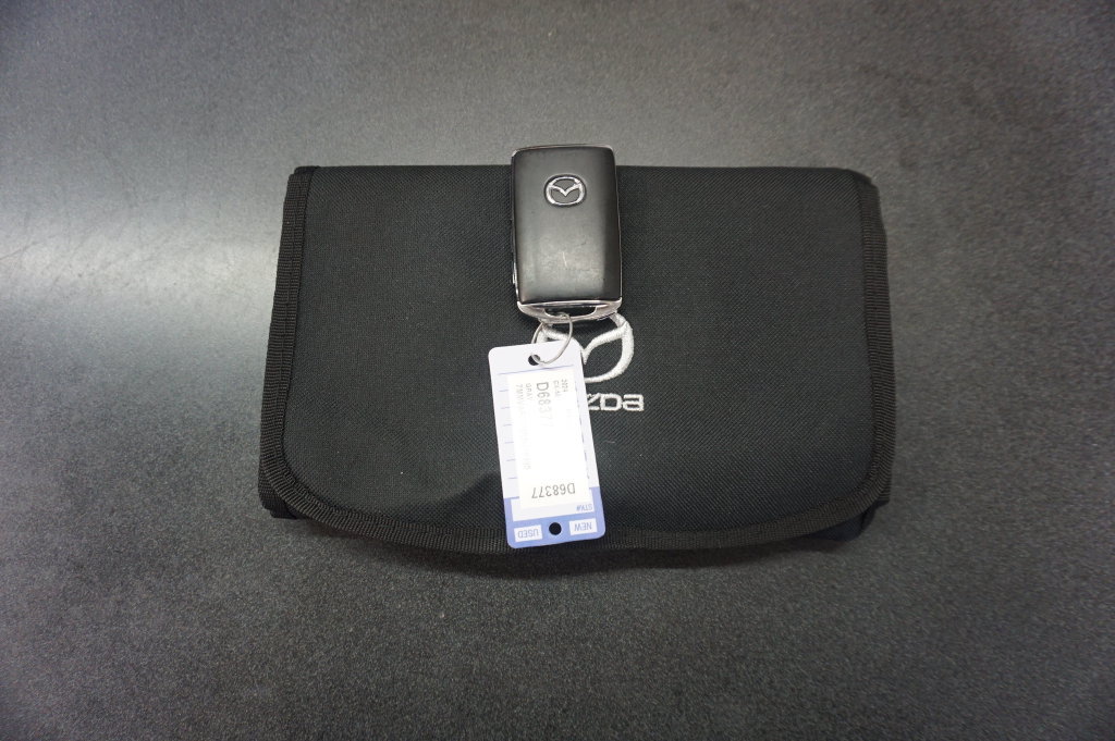Used 2024 MAZDA CX-50 AWD 2.5 S w/ Premium Package image 18