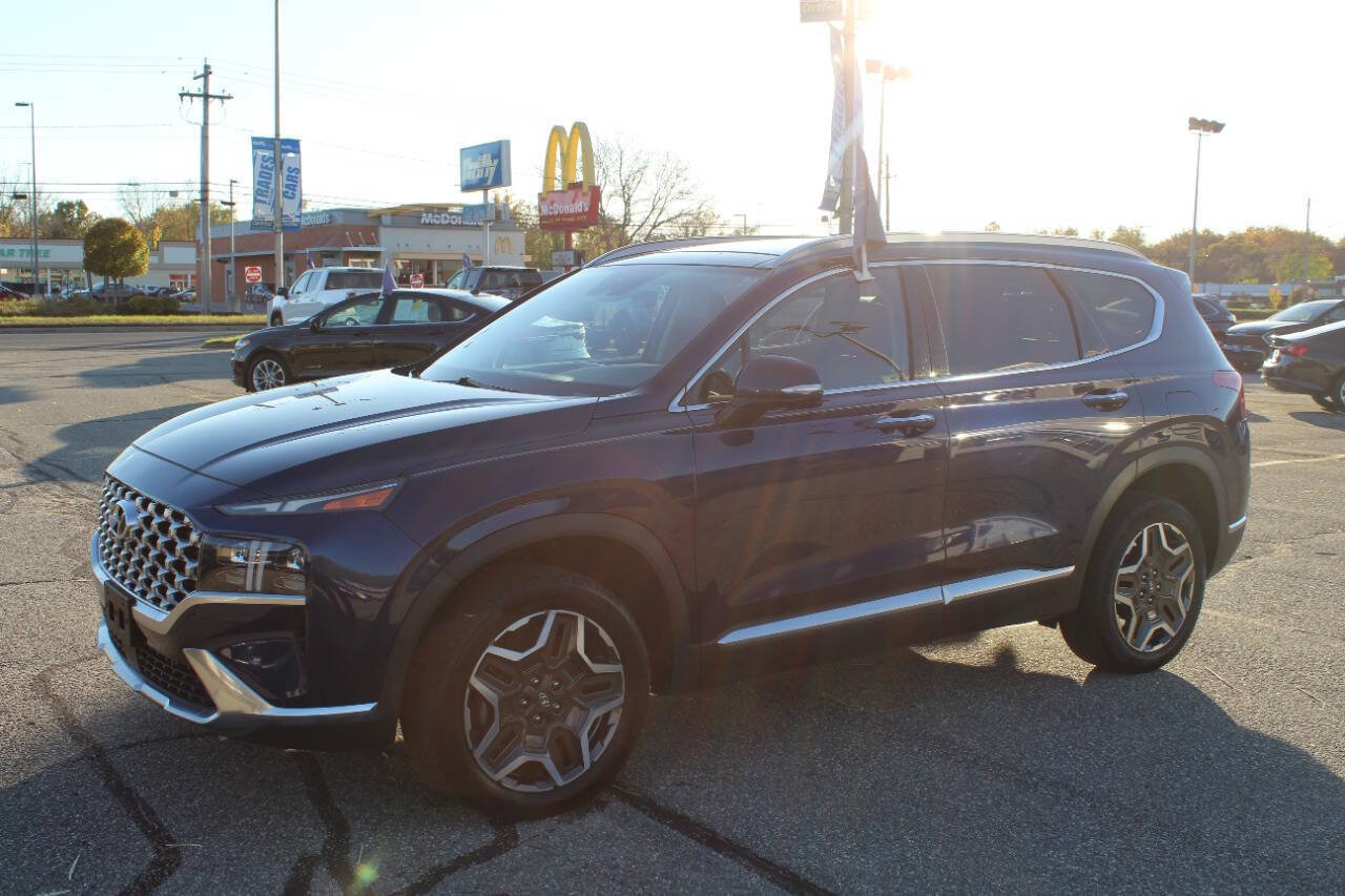 Used 2022 Hyundai Santa Fe Limited image 2