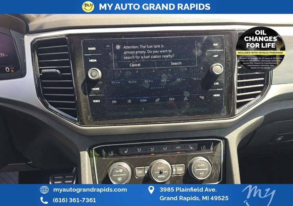 Used 2022 Volkswagen Atlas Cross Sport SEL Premium R-Line AWD/4WD image 4