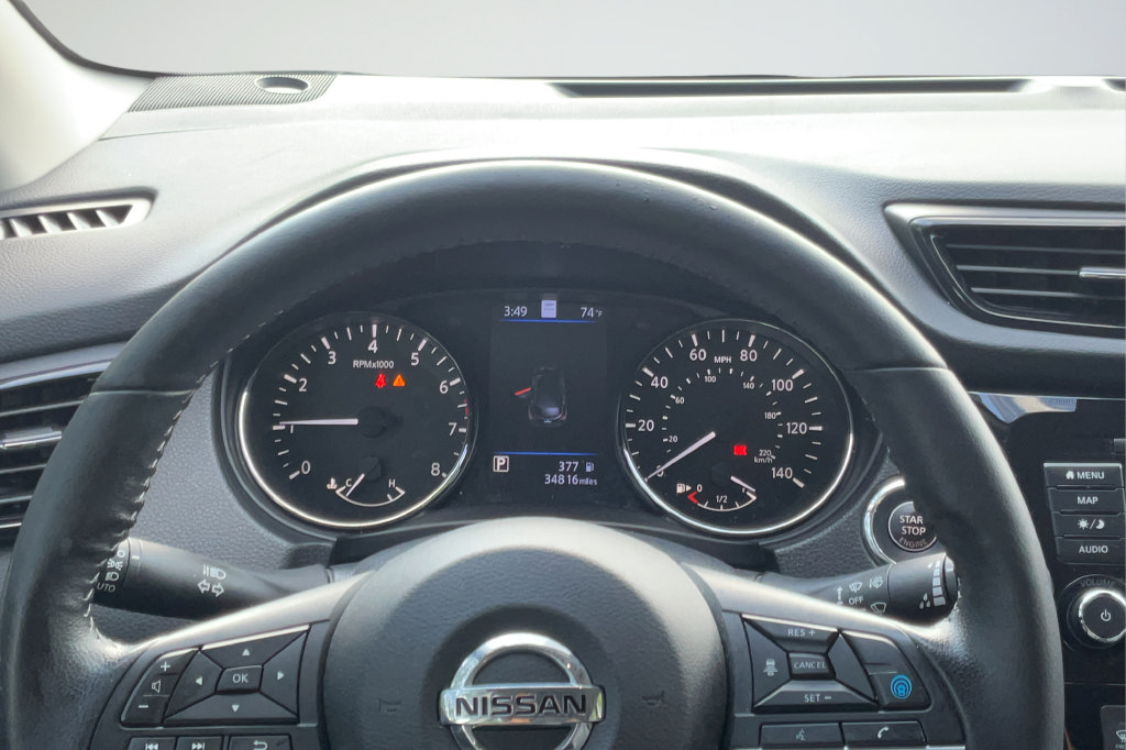 Used 2022 Nissan Rogue Sport SL AWD/4WD image 13