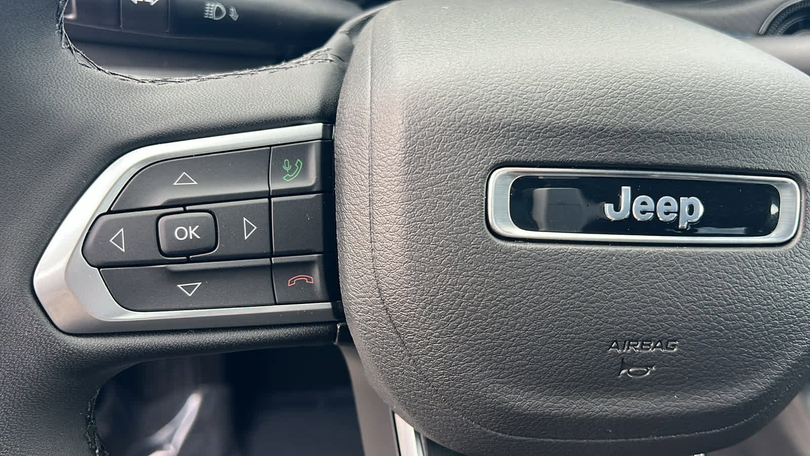 New 2026 Jeep Compass Latitude image 19